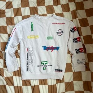 Vibrant Tommy Hilfiger Long sleeve